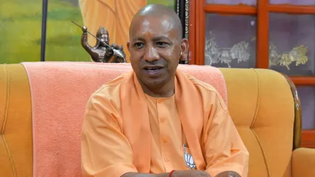 যোগী রাজ্যে ‘অবৈধ বাংলাদেশী’ খোঁজা শুরু