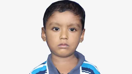 টাকার অভাবে অনিশ্চিত শিশু আব্দুল্লাহর চিকিৎসা