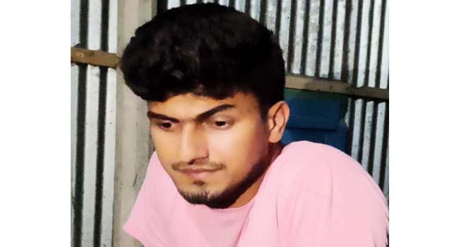 প্রেমিকা স্কুলছাত্রীকে ফাঁকা বাসায় ডেকে নিয়ে ধর্ষণ
