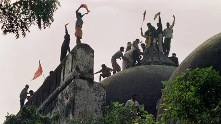 বাবরি মসজিদ ভাঙার মামলা এখনো ঝুলছে আদালতে