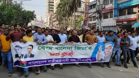 শুধু খালেদা জিয়া নয়, স্বাধীনতা-সার্বভৌমত্বও বন্দি : রিজভী