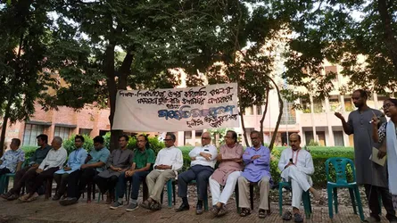 জাবির আন্দোলনে সংহতি জানাতে ক্যাম্পাসে আসছেন বিশিষ্টজনেরা