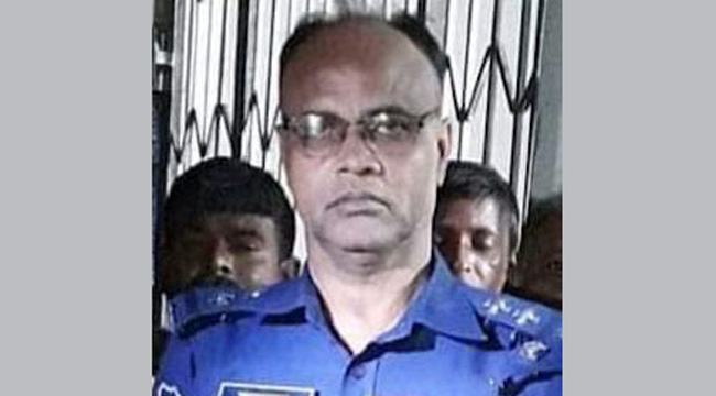 রাণীনগরে ট্রেনের ধাক্কায় পুলিশ কর্মকর্তা নিহত