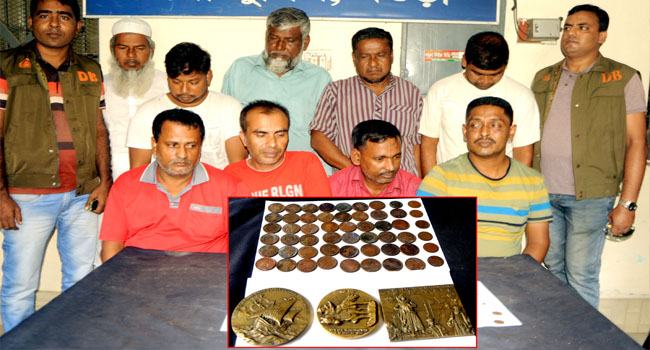 বগুড়ায় আন্তর্জাতিক প্রতারক চক্রের ৯ সদস্য গ্রেফতার