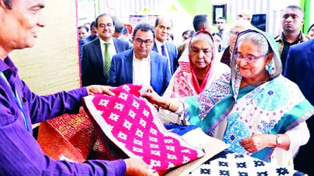 ক্ষুদ্র ঋণের কাক্সিক্ষত সুফল মানুষ পায়নি