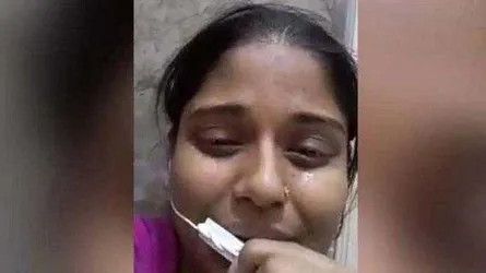 ‘স্বামী না কি ভিডিওটা করিয়েছেন’