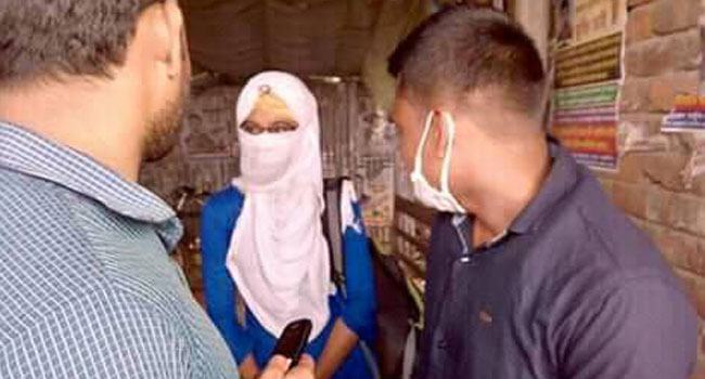 পালানোর সময় ধরা পড়লো প্রেমিক যুগল