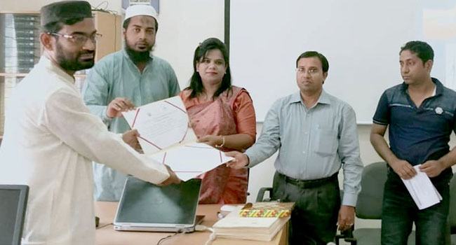 ডুমুরিয়ায় আইসিটি প্রশিক্ষণ শেষে আলোচনা ও সনদ বিতরণ
