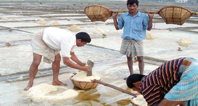 বগুড়ায় লবণ গুজবে আটক ৪৪, জরিমানা ৭ জনের