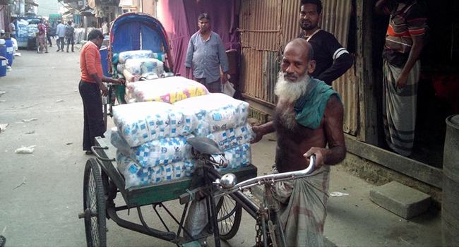 পাইকারী দোকান ও ডিলারে লবণ শূন্য