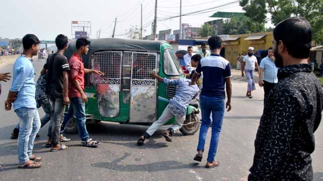 প্রত্যাহারের ঘোষণার পরও ধর্মঘট অব্যাহত