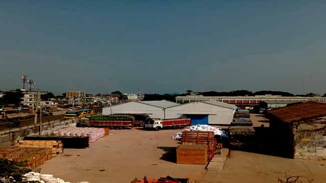 ধর্মঘটে অচল বেনাপোল বন্দর