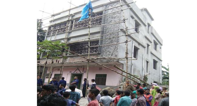 হিজড়া সর্দার কাজলীর অগ্নিদগ্ধ হয়ে মৃত্যু নিয়ে রহস্য