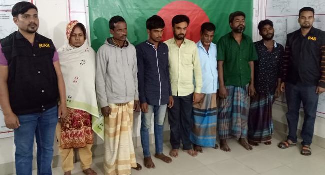 ময়মনসিংহে গাড়ী ছিনতাইকারী চক্রের সাত সদস্য গ্রেফতার