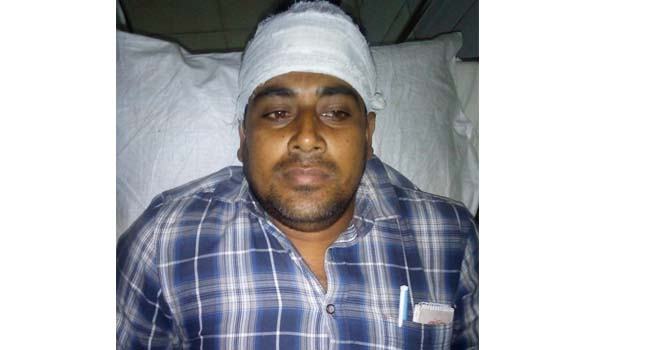 শৈলকুপায় নয়াদিগন্তের সংবাদদাতাকে কুপিয়ে জখম