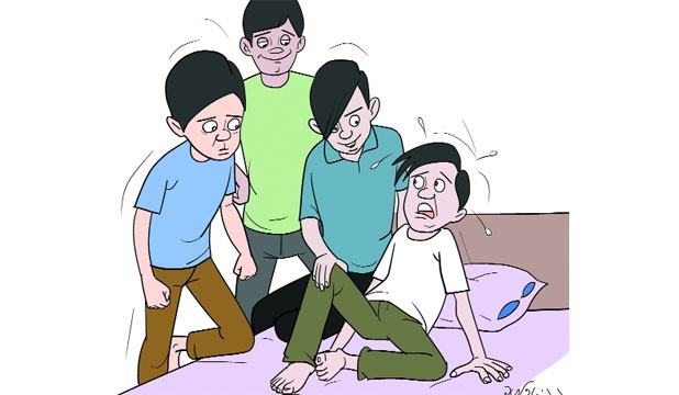 মকবুলের মার খাওয়া