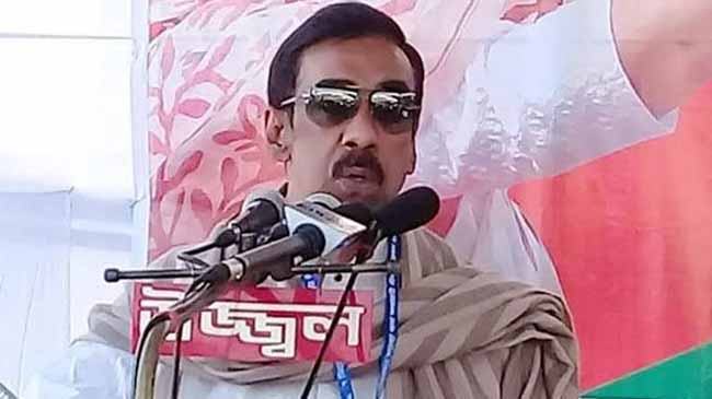 আমার কর্মীর গায়ে আচড় দিয়ে ১ ঘণ্টা কেউ আরামে ঘুমাতে পারবে না : শামীম ওসমান
