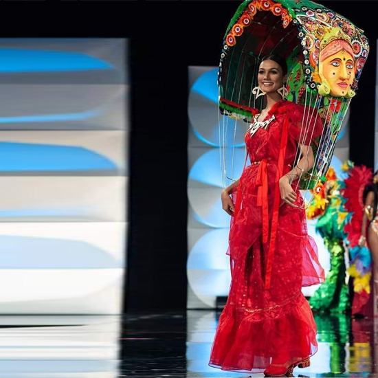 মিস ইউনিভার্সের টপ টোয়েন্টিতে ছিলেন বাংলাদেশের শিলা