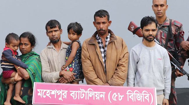 মহেশপুর সীমান্ত থেকে ৬ অনুপ্রবেশকারী আটক