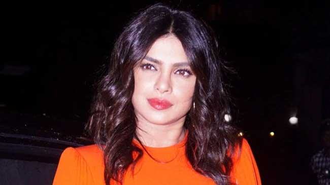 জামিয়া কাণ্ডের প্রতিবাদ করলেন প্রিয়াঙ্কা