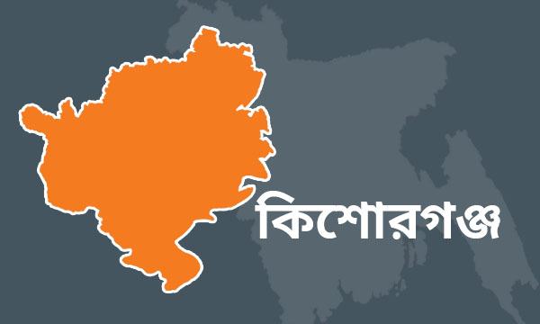 ট্রাকের চাকায় শেষ হয়ে গেল মরিয়ম নেছার হজে যাওয়ার স্বপ্ন