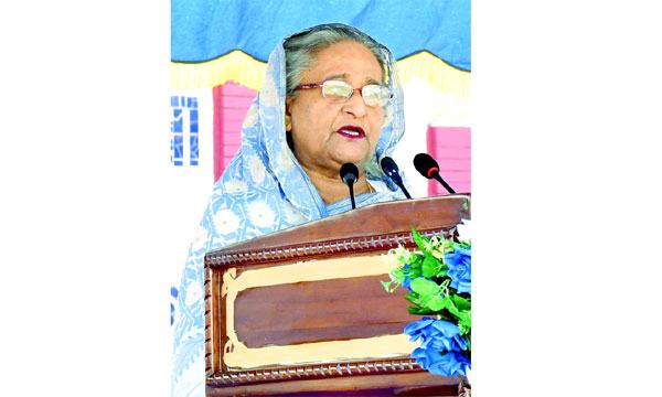 দেশের মর্যাদা বাড়াতে নৌবাহিনীর প্রতি প্রধানমন্ত্রীর আহ্বান