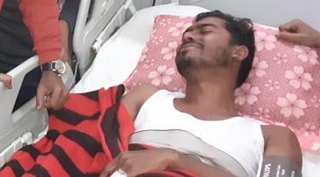 ‘বিশেষ ছাত্রসংগঠনের সন্ত্রাসী কর্মকাণ্ডে সমর্থন দিচ্ছে প্রশাসন’