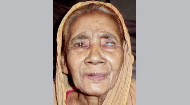 বীরাঙ্গনা আফিয়া খাতুনকে স্বামীর কবরের পাশে দাফন