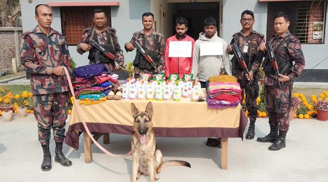 জুসের প্যাকেটে ফেনসিডিল : ভারতীয় ২ পাসপোর্ট যাত্রী আটক