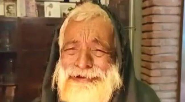 পুলিশের গুলির ভিডিও ভাইরাল : কান্নায় ভেঙে পড়লেন নিহতের বাবা