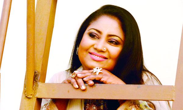 আমেরিকায় বেবী  নাজনীনের গজল সন্ধ্যা