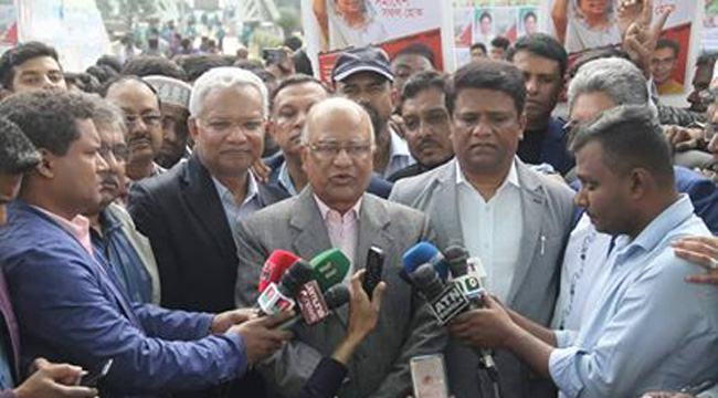 ইসি ও সরকার যা বলে তা তাদের মনের কথা নয় : খন্দকার মোশাররফ