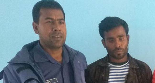 অন্যের জানালায় উঁকি দেয়ায় কারাদণ্ড