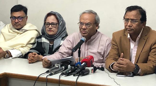 ১৯ দিন ধরে খালেদা জিয়ার সাথে সাক্ষাৎ করতে দেয়া হচ্ছে না : রিজভী