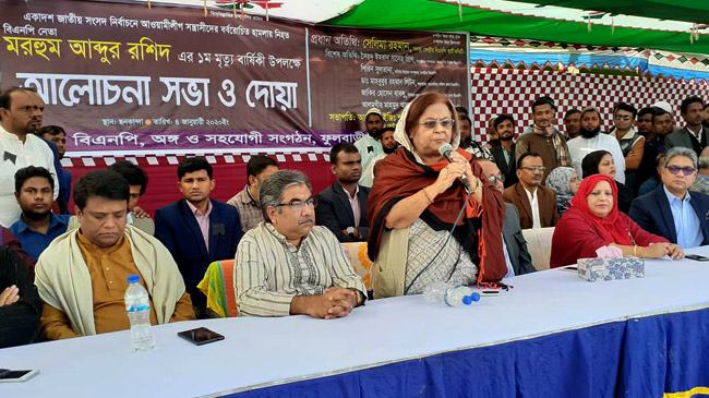 গণতন্ত্র পুনরুদ্ধারে সরকারের পতন ঘটাতে হবে : সেলিমা রহমান