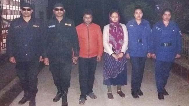 বিরামপুরে অস্ত্র ও ইয়াবাসহ স্বামী-স্ত্রী আটক