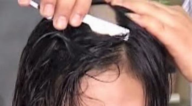 বিয়েতে রাজি না হওয়ায় স্কুলছাত্রীর মাথা ন্যাড়া : মা ফুফু গ্রেফতার