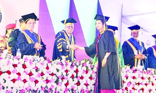 প্রযুক্তিতে বাংলাদেশকে স্বনির্ভর হতে হবে