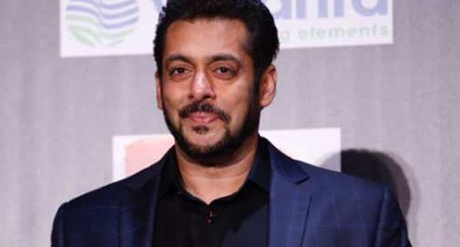 এনআরসি উত্তেজনার মাঝে সিনেমার ঘোষণা দিলেন সালমান খান