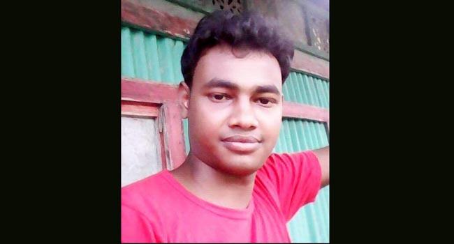 যুবককে কুপিয়ে হত্যা, ছিন্নভিন্ন অংশ মহাসড়কে