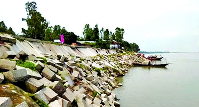 তীর সংরক্ষণে লাগামহীন ব্যয় প্রস্তাবনা