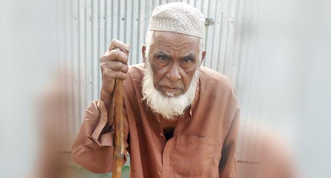 ৮৮ বছরেও ‘বয়স্ক ভাতা’ পান না আবেদ আলী