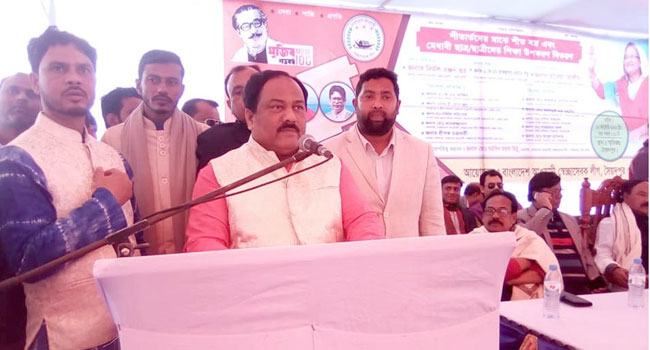 ‘মুক্তিযোদ্ধা ভাতা নিলে অবশ্যই আ’লীগ করতে হবে’
