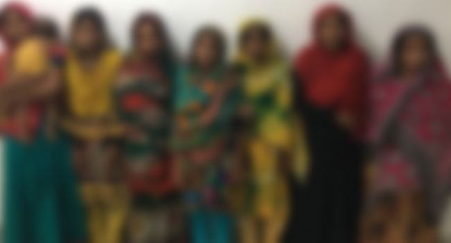 ওয়াজ মাহফিলে চুরি করতে গিয়ে আটক ৭ নারী