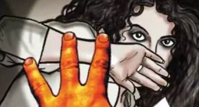 ৯৯৯ এ কল দিয়ে ধর্ষণ থেকে রক্ষা পেলেন তরুণী