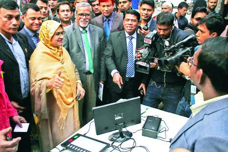 শঙ্কা, তবুও নানা সমীকরণ