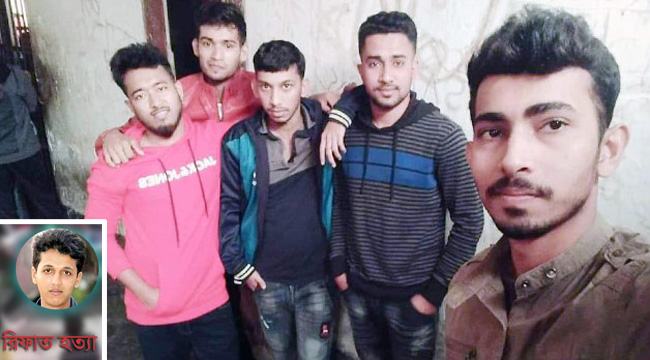 আসামিদের কোর্ট হাজতে গ্রুপ সেলফি ভাইরাল
