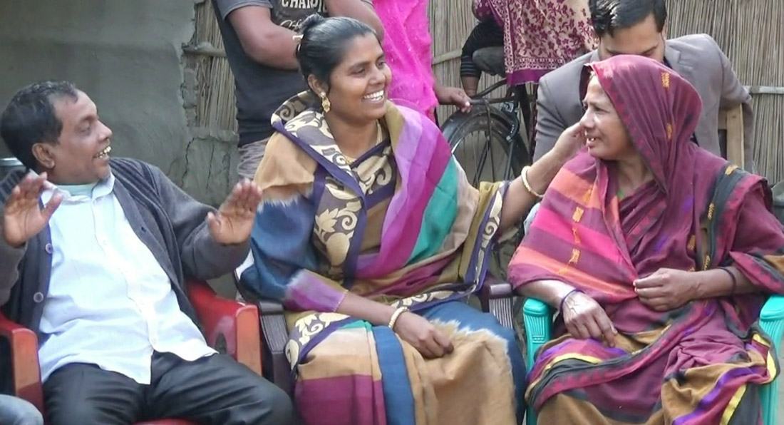 ৩৪ বছর পর হারিয়ে যাওয়া মুন্নিকে ফিরে পেলো পরিবার