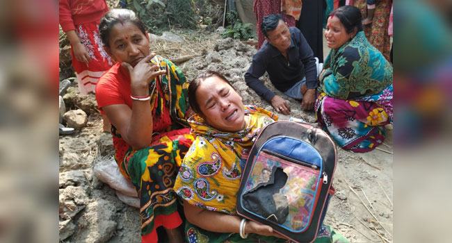 বগুড়ায় ট্রাকচাপায় স্কুলছাত্রী নিহত