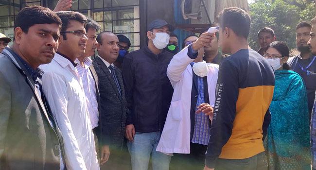 ‘করোনা ভাইরাস’ প্রতিরোধে বেনাপোল বন্দরে সতর্কতা